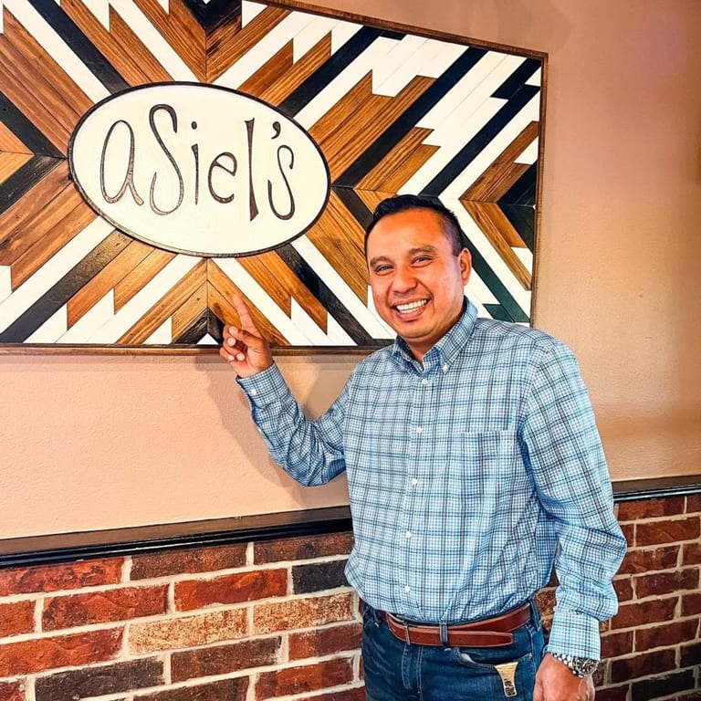 Welcome to Asiel’s Restaurant
