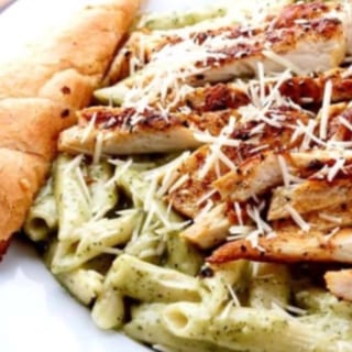 Basil Pesto Alfredo